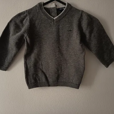 Pull col v Kiabi 3 mois 